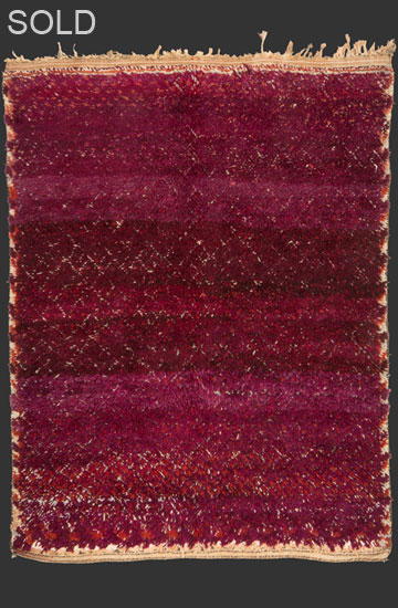 TM 2284, Ait Youssi pile rug with a small pattern diamond grid drawing in a half relief technique, a spectacular abrash in the mauve / purple hues + some white + brick red hints shimmering through, central Middle Atlas, Morocco, 1970s/80s, 235 x 175 cm / 7' 10'' x 5' 10'', high resolution image + price on request
